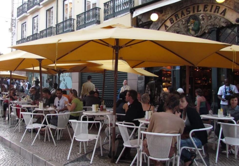 C2 Bairro Alto 18Th Century Beautiful Apartment Lisbon Luaran gambar