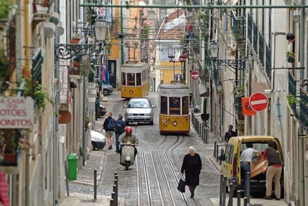 C2 Bairro Alto 18Th Century Beautiful Apartment Lisbon Luaran gambar
