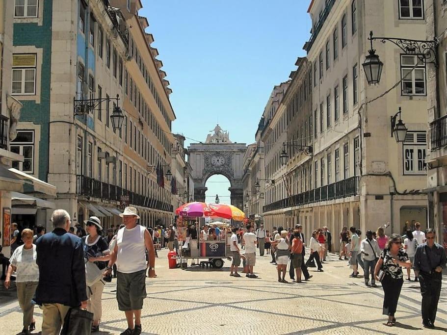 C2 Bairro Alto 18Th Century Beautiful Apartment Lisbon Luaran gambar