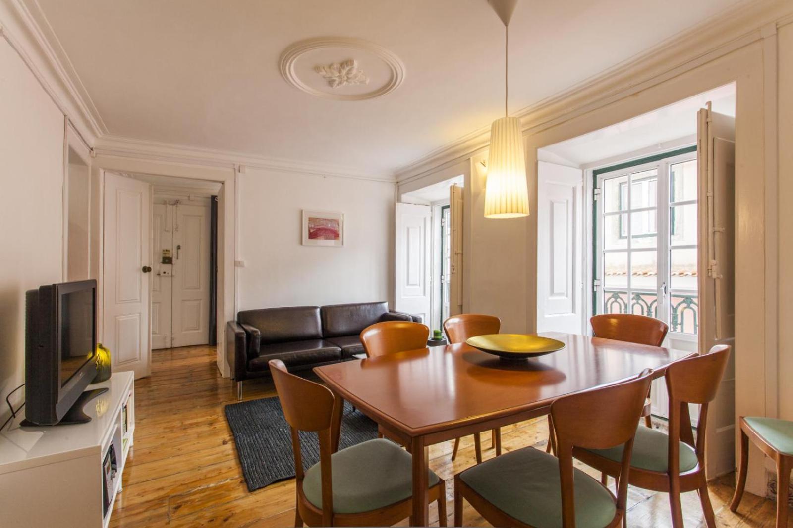 C2 Bairro Alto 18Th Century Beautiful Apartment Lisbon Luaran gambar