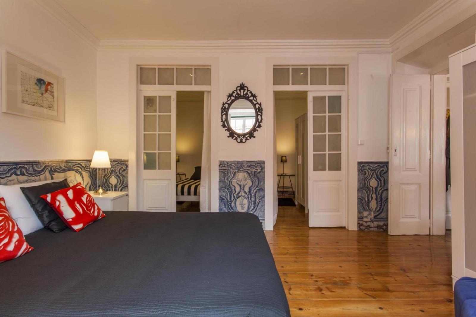 C2 Bairro Alto 18Th Century Beautiful Apartment Lisbon Luaran gambar