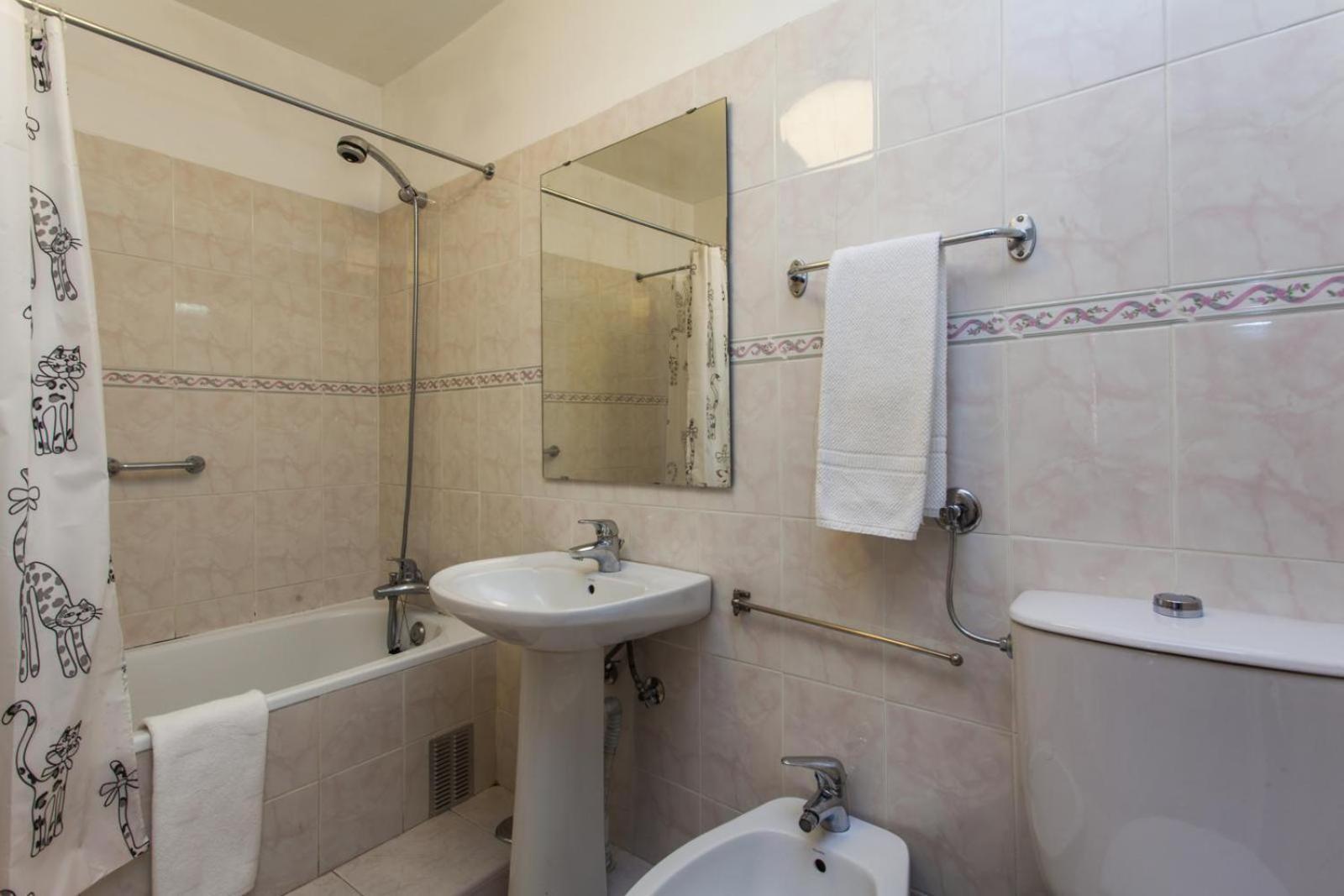 C2 Bairro Alto 18Th Century Beautiful Apartment Lisbon Luaran gambar