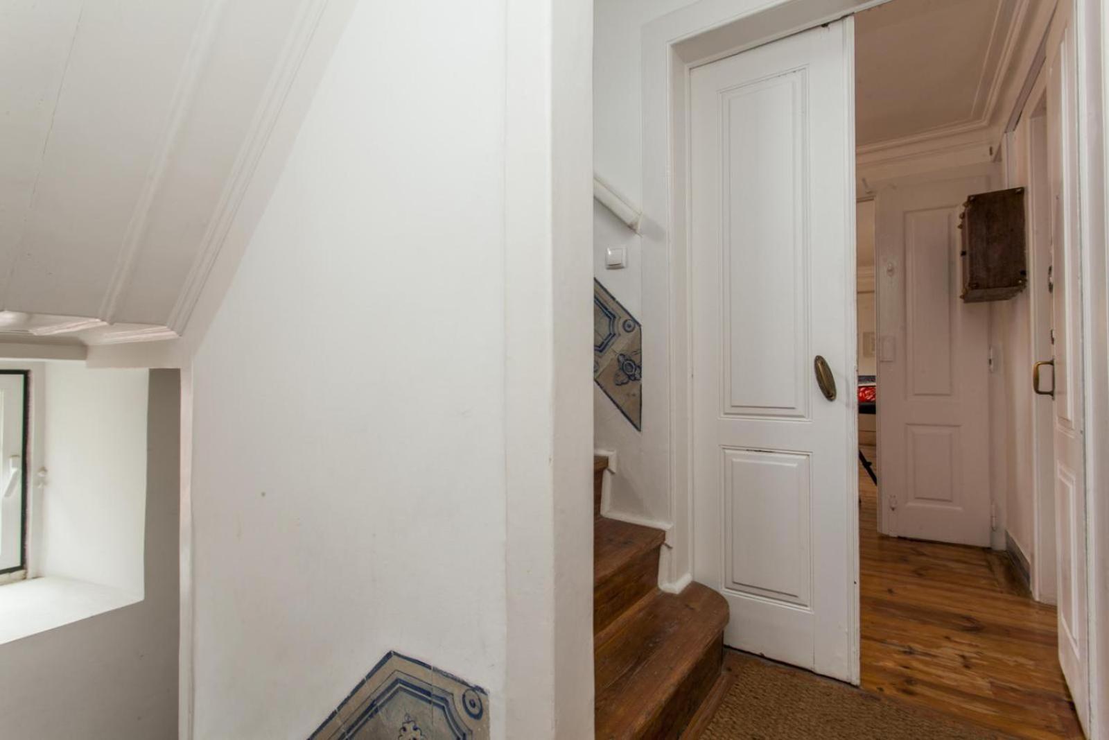 C2 Bairro Alto 18Th Century Beautiful Apartment Lisbon Luaran gambar
